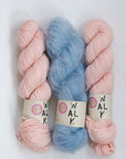 YARNSET "FLUFFY STRIPE SLIPOVER"