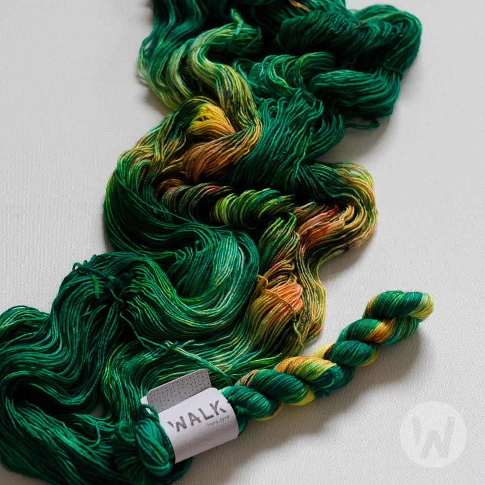 Oskar - custom dye order