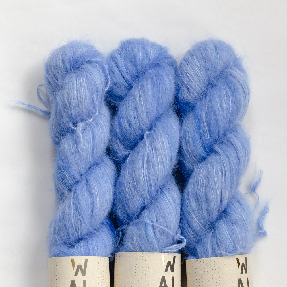 Suri Fluff "Cornflower" - ready to ship colors