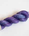 Lilac | Pflanzliche Garne (verschiedene Qualitäten)