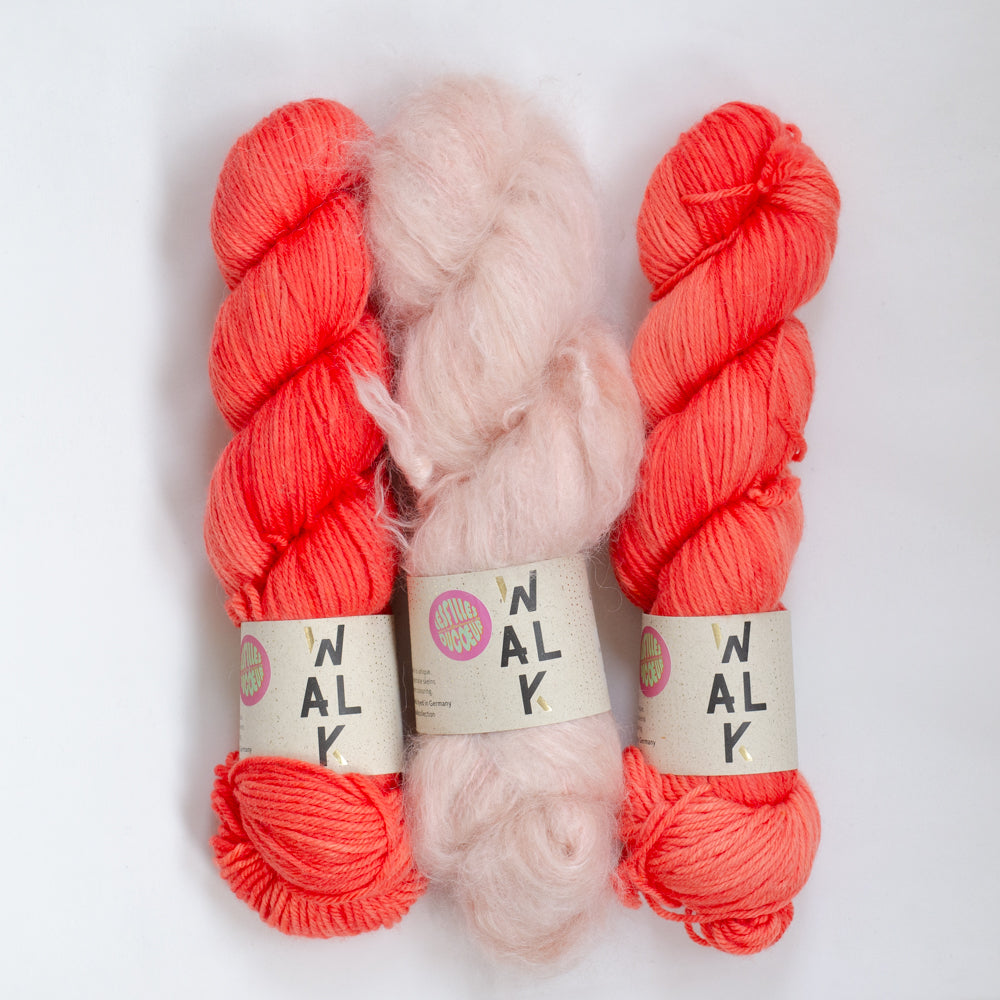 YARNSET "FLUFFY STRIPE SLIPOVER"