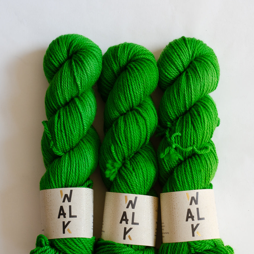 Merino Aran "College Green" - ready to ship colors