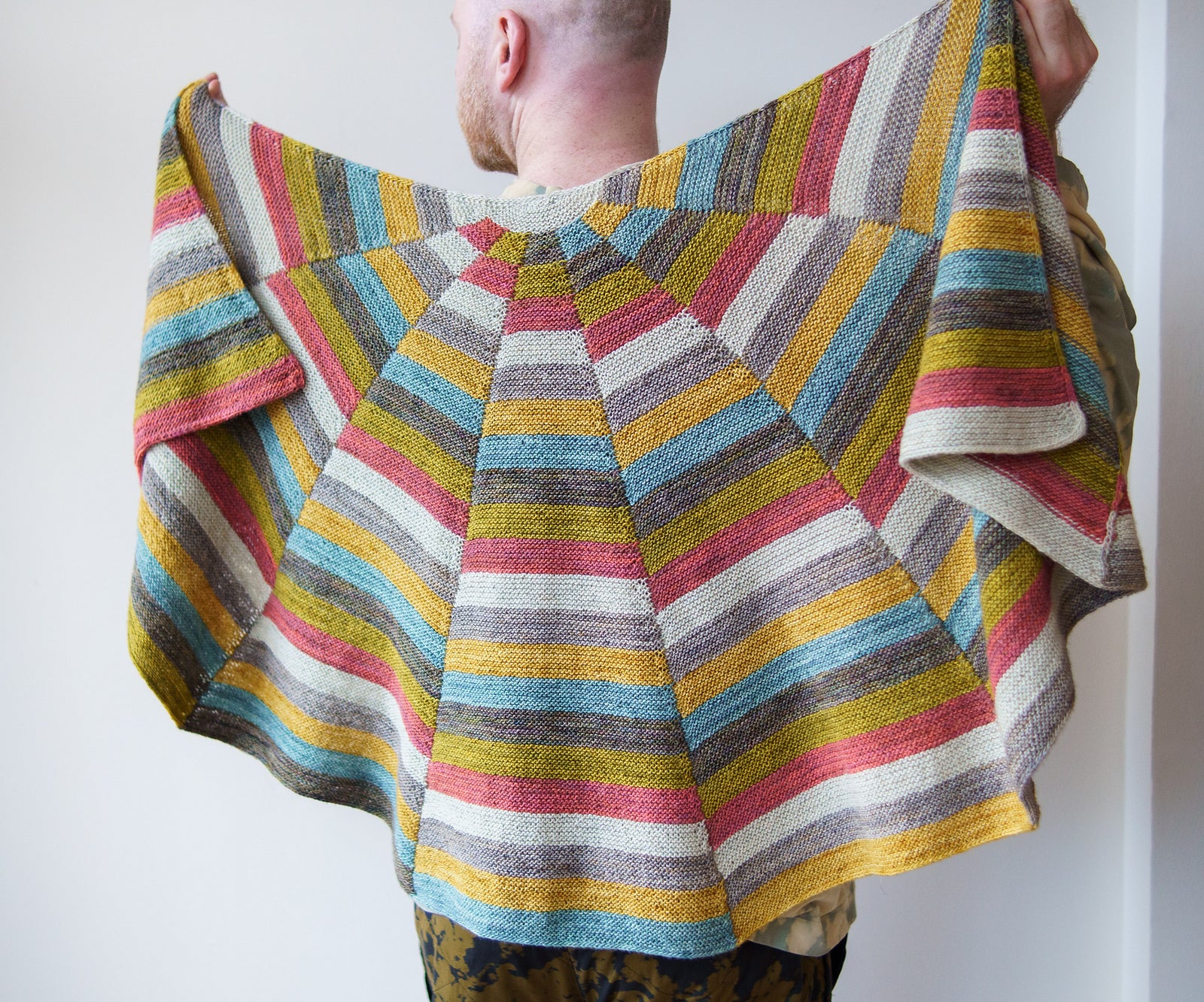 GARNSET &quot;Fragmentation Shawl&quot;