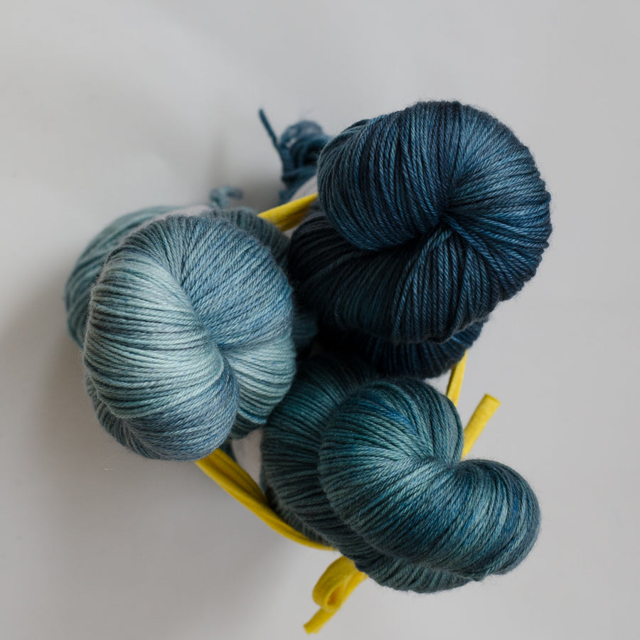 GARNSET "Cabled Bliss"